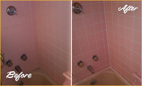 Before and After Picture of a Kingwood Bathtub Caulked to Eliminate Mold