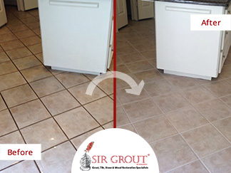 Before and After Picture of a Grout Recoloring in Houston, TX