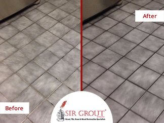 Before and After Picture of a Grout Recoloring in Houston, Texas