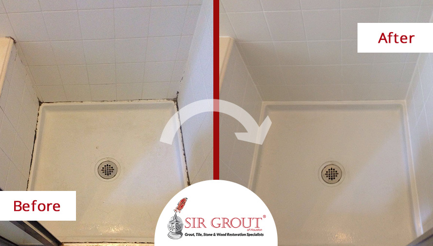A Caulking Service Restored This Moldy Shower in Houston, TX Before and After Picture of a Caulking Service in Houston, Texas