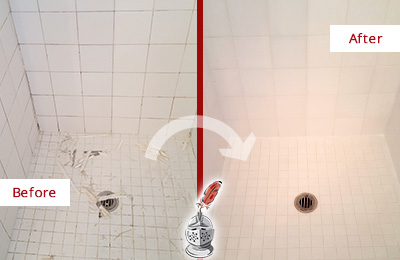 Sir Grout Caulks this Fulshear Bathroom Re-Caulked To Repair Damaged Caulking Before and After Picture of a Fulshear Bathroom Re-Caulked To Repair Damaged Caulking